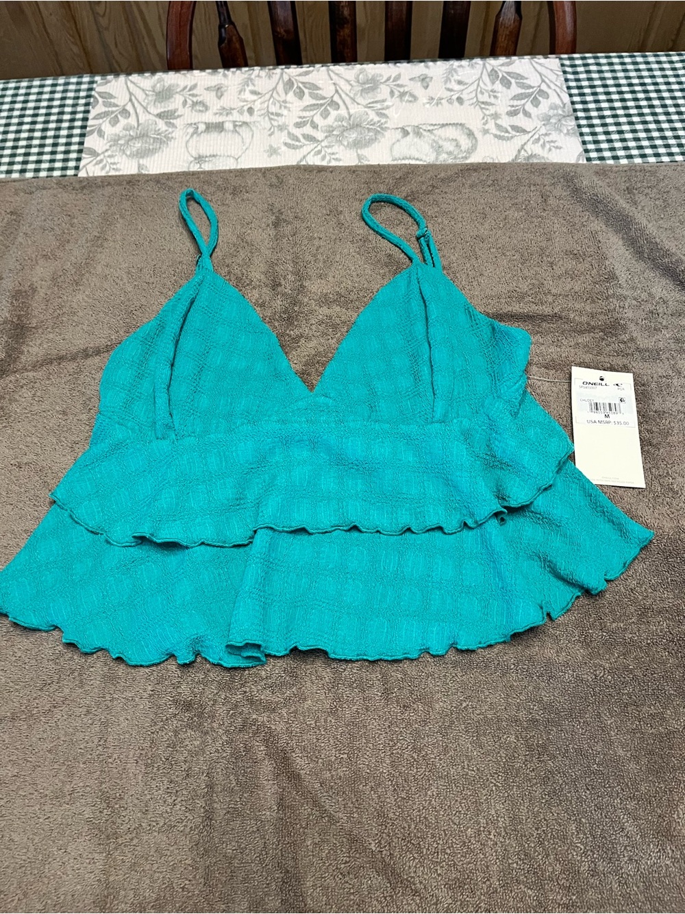 O’Neill Women’s Green Ruffled Spaghetti Strap Crop Top